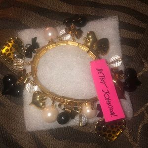 Betsy Johnson Heart Charm Bracelet